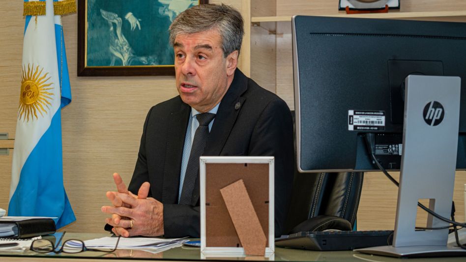Rodríguez, gerente zonal del Banco Nación con cabecera en Azul. 