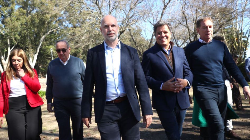 "El desarrollo que necesitamos se tiene que hacer desde el centro y con los otros, no contra los otros"