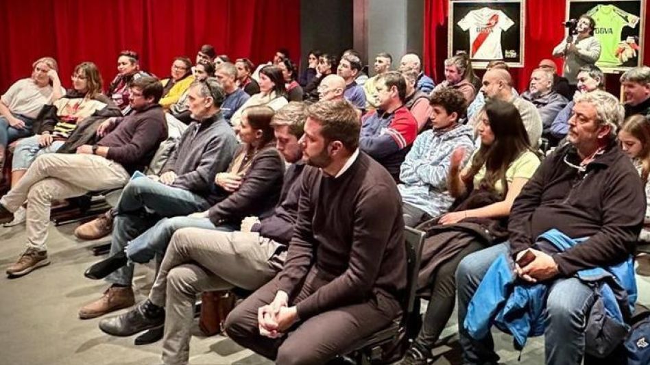 "Es un primer paso para poner   a Azul en otro tipo de vidriera"