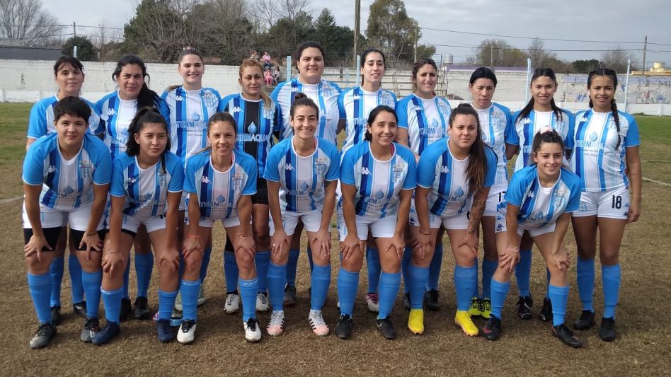 Sarmiento superó a Porteño por 4 a 1 y comenzó el Clausura con un claro triunfo. 