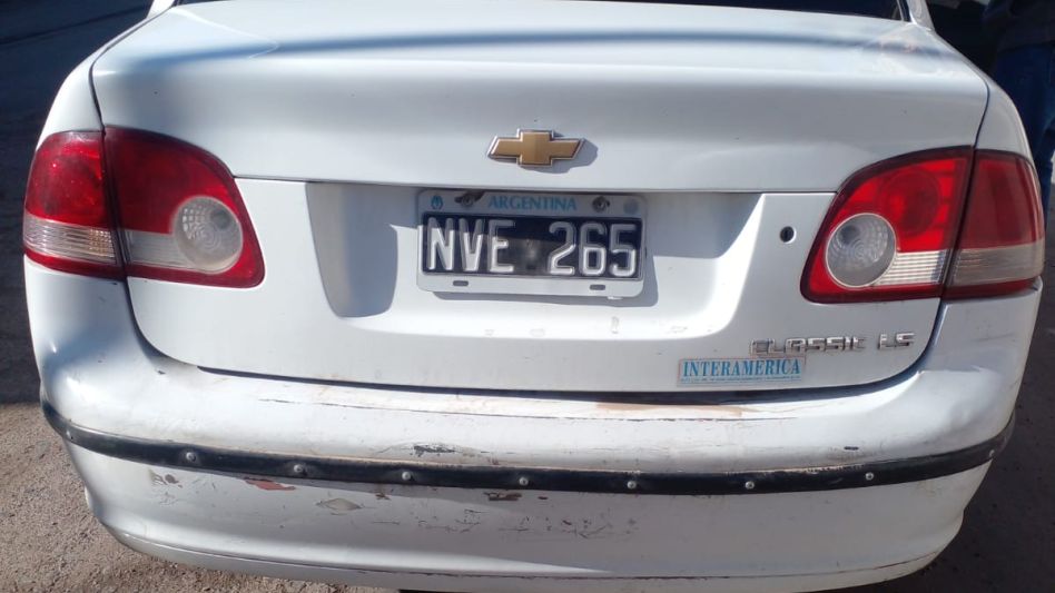  Una camioneta chocó con un remís