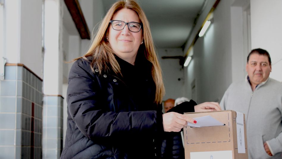    "Ejercer el derecho al voto es   siempre un motivo de festejo"