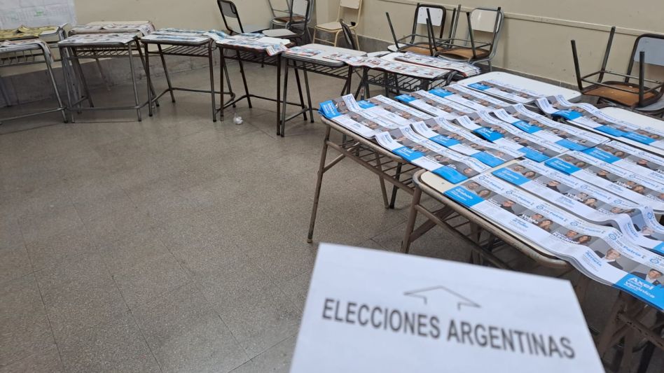 Votó el 66% del padrón pero aún hay gente en las escuelas