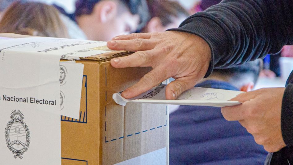 Boleta sábana y papel: el reflejo de un "sistema caduco"
