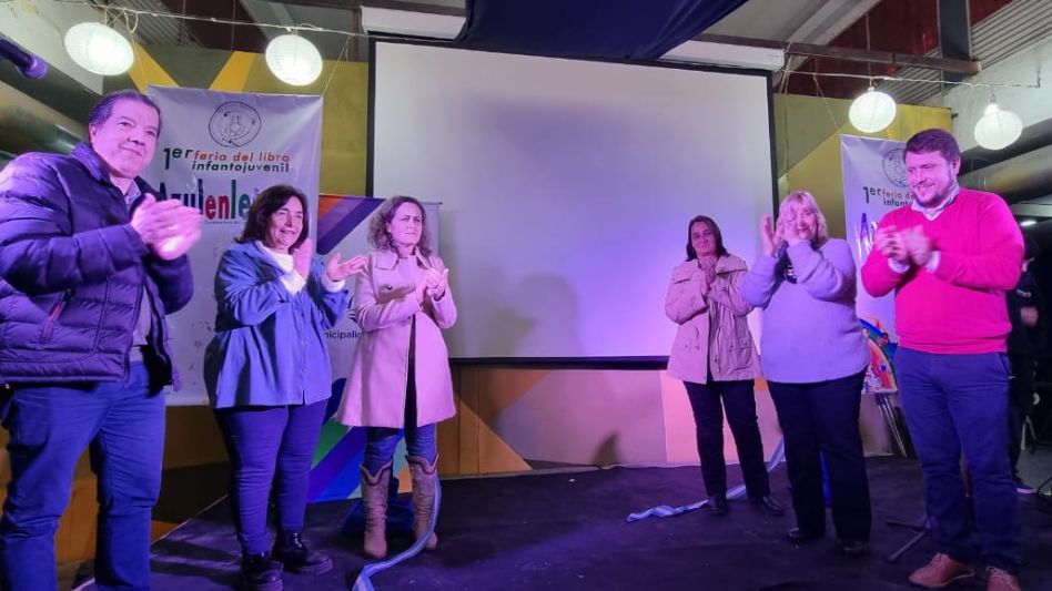 Comenzó la feria del Libro Infanto Juvenil en Azul