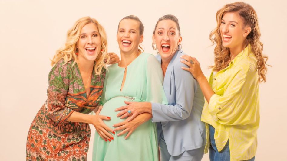 Madres se embarca en esta gira protagonizada por Viviana Puerta, Sabrina Garciarena, Andrea Lovera y Manuela Perín. 