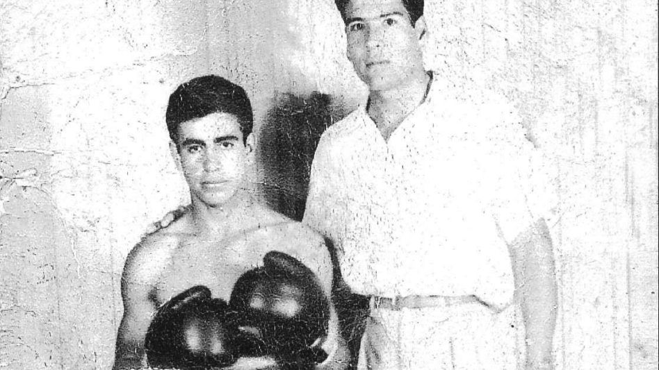 Dos grandes del box azuleño: Armando Gigena, junto a Octavio Tomás Andrada. Ambos deportistas triunfaron en el mundo profesional.