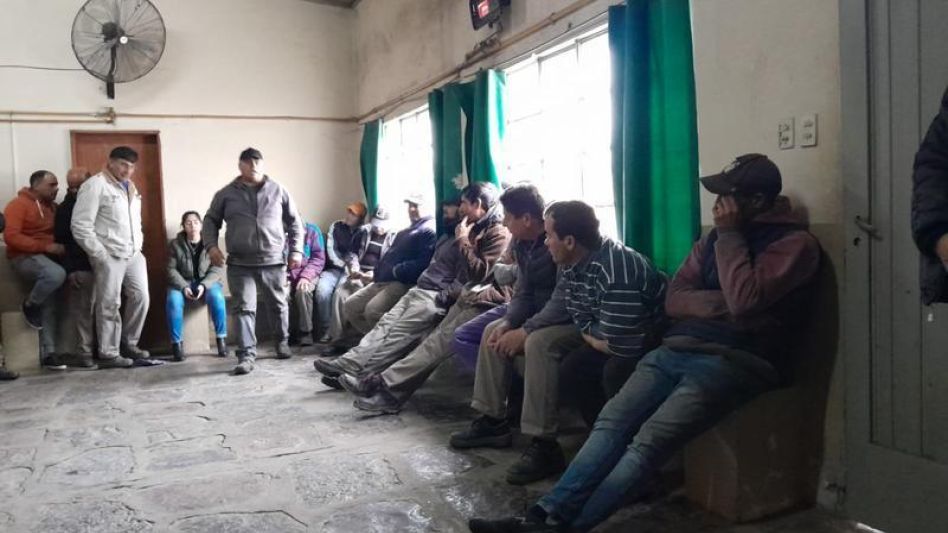 A fines de la semana pasada se firmó un acuerdo paritario para los municipales en Tapalqué. Brindó detalles, Andrea Garcete, secretaria Adjunta de la Seccional Azul de ATE. PRENSA ATE   