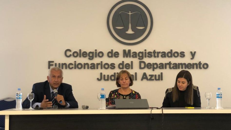 Se realizó la primera charla abierta con periodistas en el Colegio de Magistrados