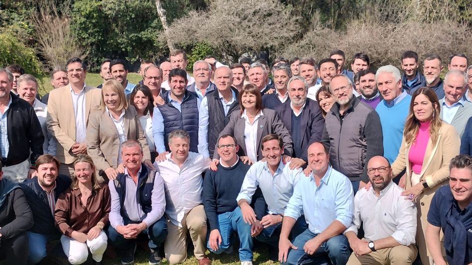 Juntos se muestra unido: Bullrich y Grindetti reunieron a los 135 postulantes a las intendencias