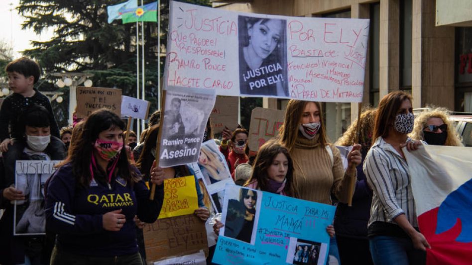 Una imagen que data del 24 de agosto de 2020, cuando se realizó una movilización en reclamo por lo sucedido con Eliana. ANGIE DÍAZ JACQUOT/ARCHIVO/EL TIEMPO