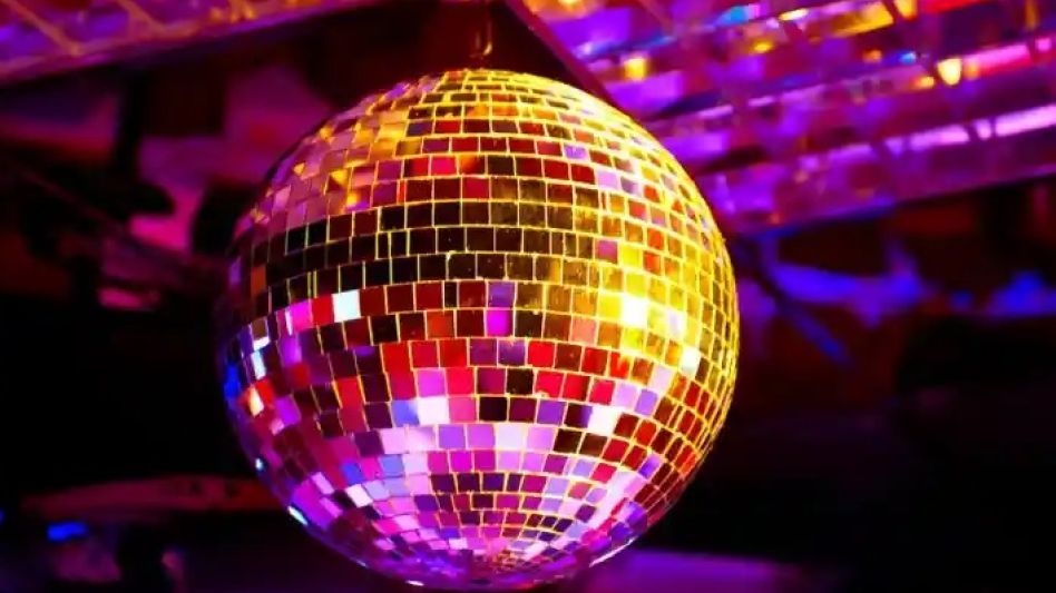 Hoy, segunda fiesta retro en Azul