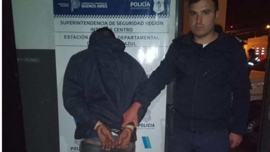 El arresto lo hicieron efectivo agentes del CPA en el cruce de las avenidas 25 de Mayo y Mitre. FOTO: CPA/PBA
