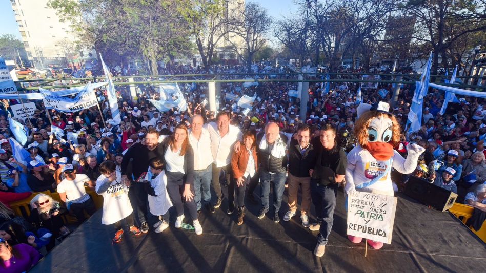 Bullrich encabezó un "cierre bonaerense" en La Plata