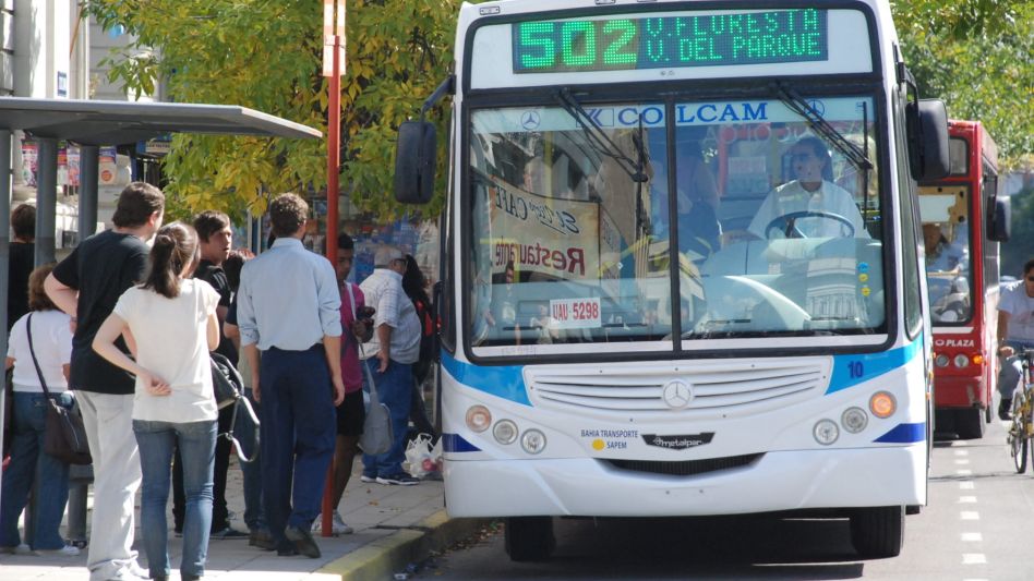 Los usuarios de trenes y colectivos podrán elegir si quieren o no el subsidio en la tarifa