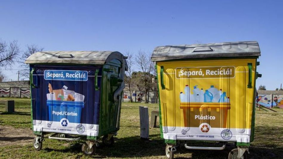 Los Puntos Limpios permiten separar residuos de cartón, papel, envase larga vida y plástico.  PRENSA MUNICIPAL