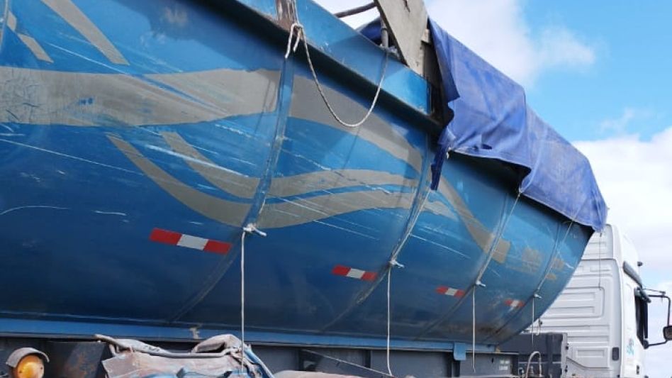  Transportista de Azul, lesionado en un siniestro vial