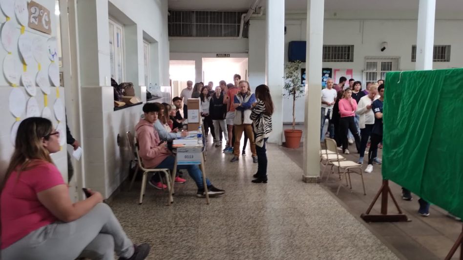 Massa, Kicillof y Milei fueron los tres  candidatos más votados en el distrito