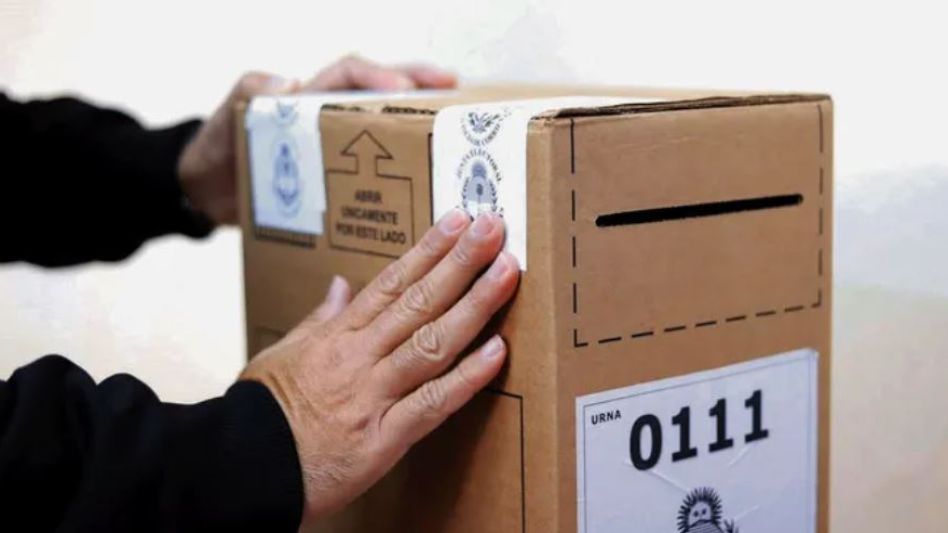El Gobierno ratificó que no se trasladará el feriado del 20 de noviembre y que el ballotage será el 19