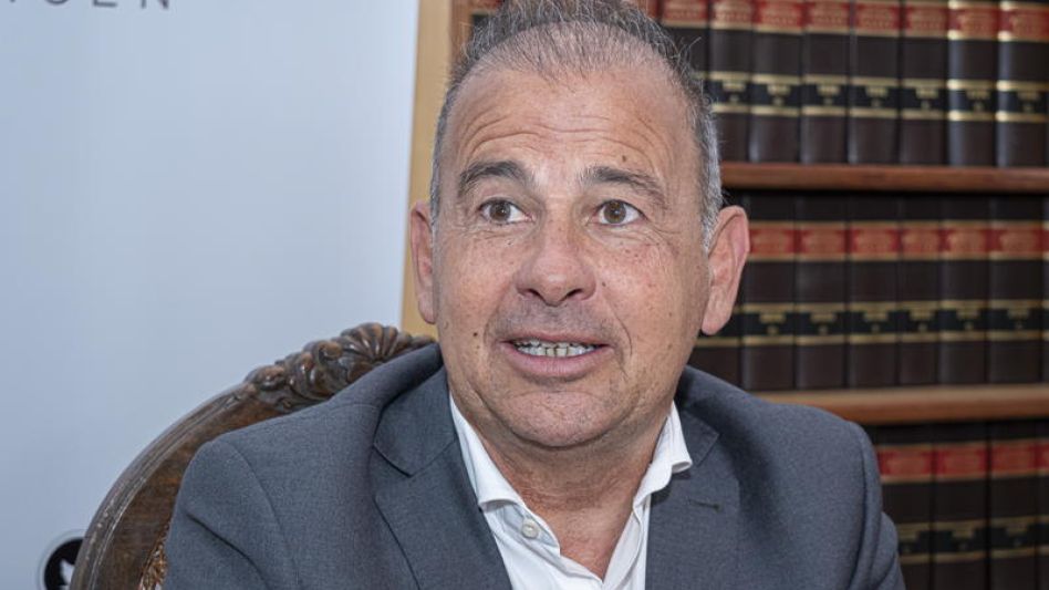 El abogado y profesor Julio Vélez habló sobre la relevancia y la trascendencia internacional que tiene el Congreso Nacional de Derecho Procesal Garantista que es organizado por la Facultad de Derecho.