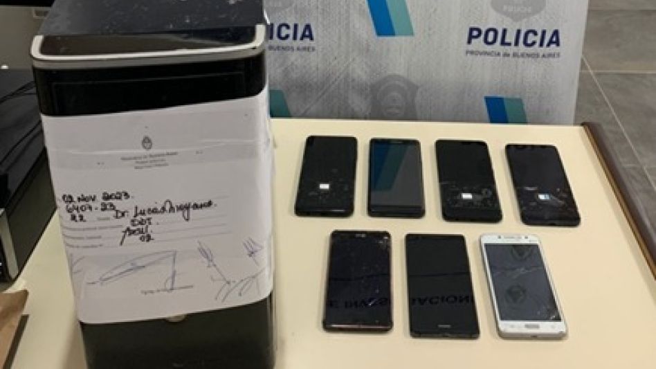  Incautaron teléfonos y un CPU durante un allanamiento