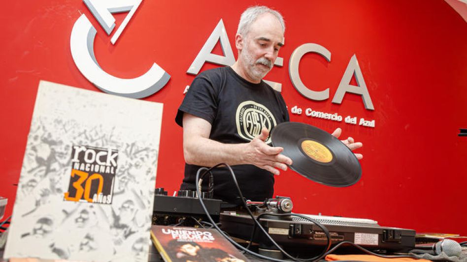 La muestra de Gaby López en la AECA el pasado sábado se reitera este sábado con otra exposición. 