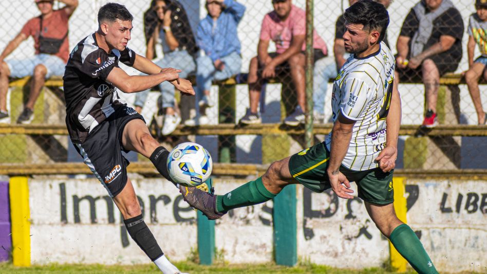 LA DIRECCIÓN DE DEPORTE ENTREGÓ AYUDA ECONÓMICA A FERRO