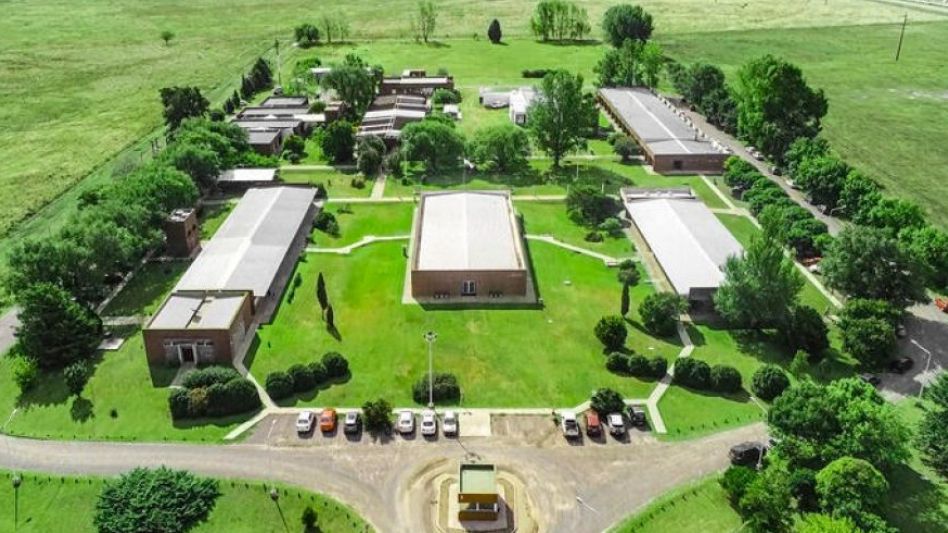 Este viernes quedará inaugurado el banco rojo en el campus de la UNICEN Azul.