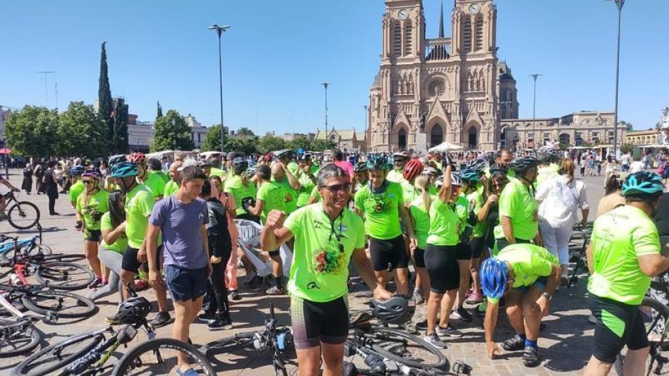 Se realizó una peregrinación en   bicicleta a la Virgen de Luján  