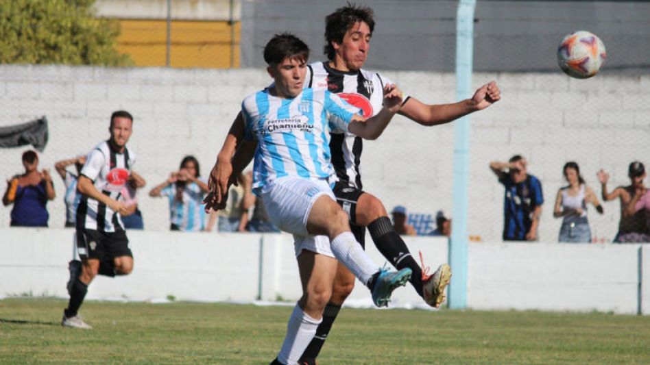 Alumni y Sarmiento dirimirán quién será el primer finalista del Torneo Clausura. El encuentro se disputará en el Emilio S. Puente, a las 18 horas. GENTILEZA ALVO IURI/TARDE REDONDA.