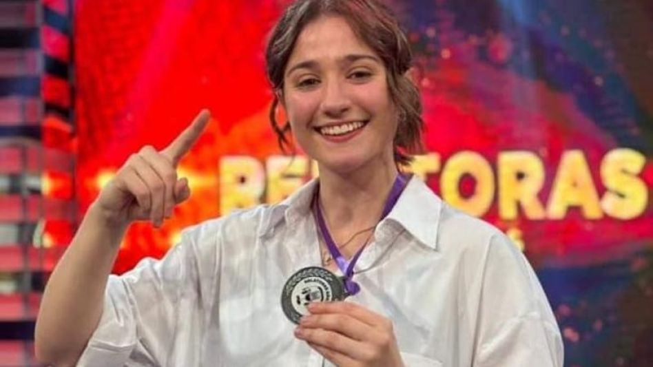 La azuleña María Paz Zubiri se consagró el domingo pasado como la ganadora de la segunda temporada del ciclo Relatoras Argentinas.
