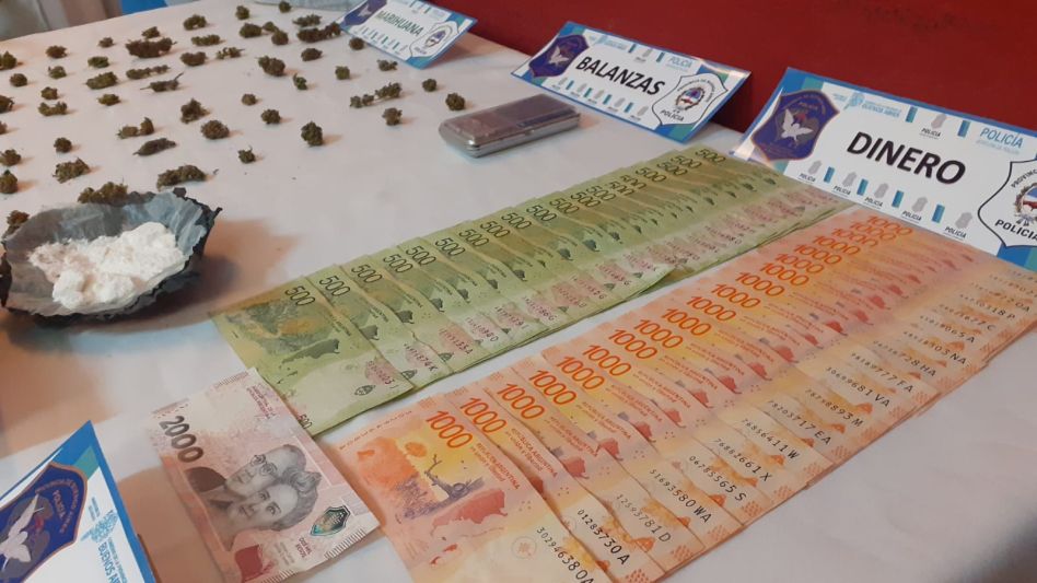 Sospechado de dedicarse a vender drogas, un joven fue aprehendido 