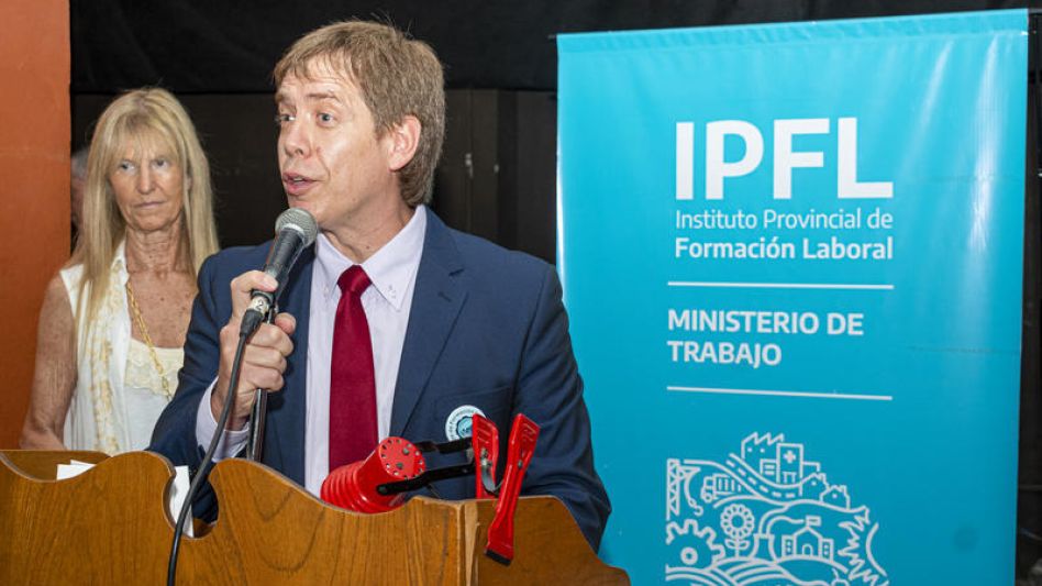 El director del Centro de Formación Laboral 401, Diego Santillán.  NICOLÁS MURCIA
