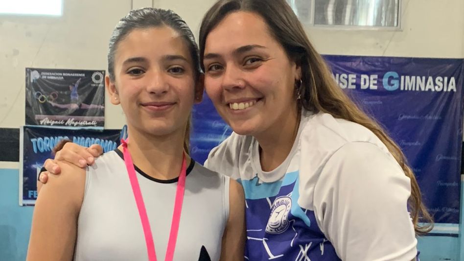 Dos gimnastas de Vira Cambota compitieron en un Torneo Provincial 