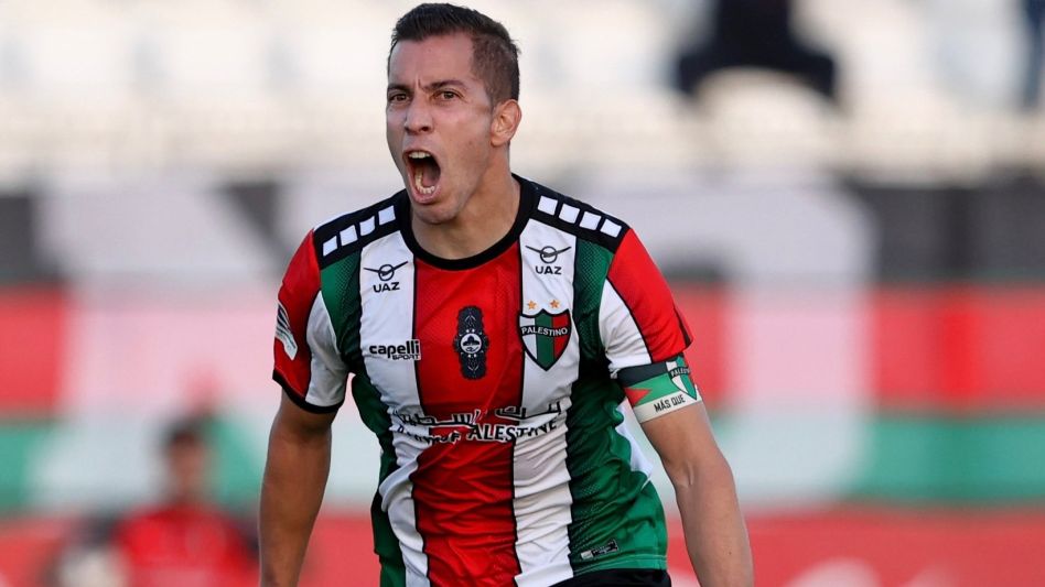 Agustín Farías, de 36 años, que se desempeñaba en Palestino de Chile, se convirtió ayer en el segundo refuerzo del entrenador Nicolás Núñez.