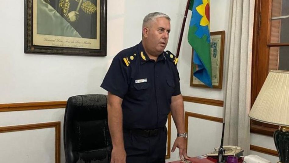 El comisario Inspector Leandro Javier Irureta Goyena quedó al frente de la EPDS Azul en abril de este año.   ARCHIVO/EL TIEMPO