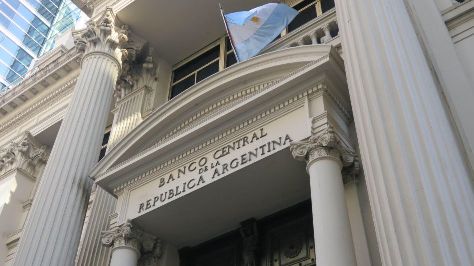 El volumen de los plazos fijos tradicionales en pesos cayó 46% en diciembre
