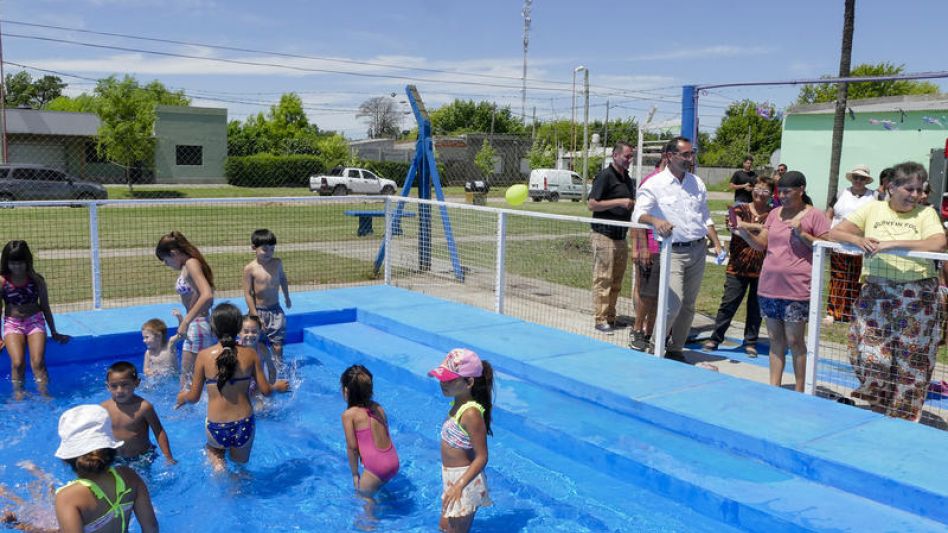 Se inauguró la temporada de verano en   la Pileta Municipal de Monte Viggiano 
