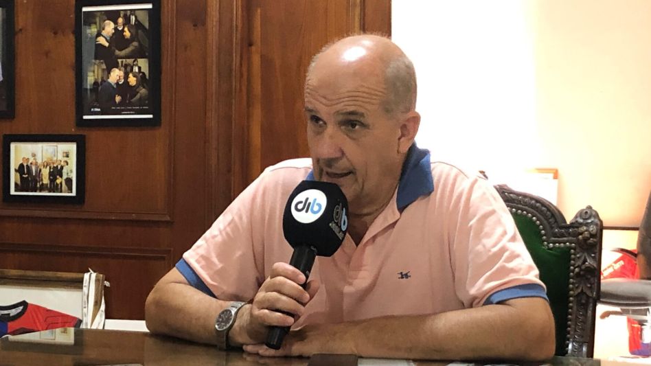Zurro: "Quiero que Milei termine el mandato, pero si no termina es culpa de él"