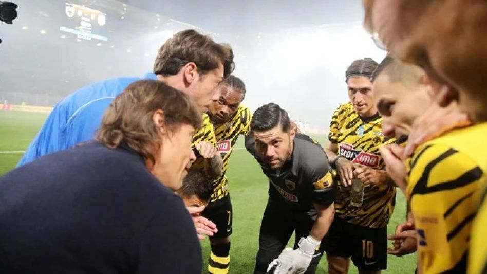 Matías Almeyda cumple dos funciones, una como DT y otra como presidente de su propia Academia de Fútbol que se encuentra en Estados Unidos. 