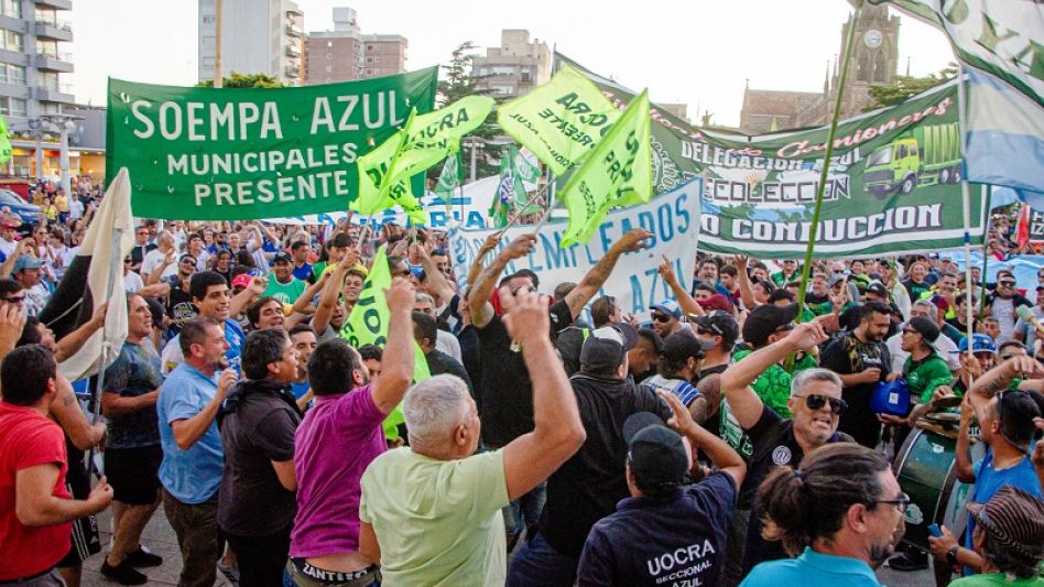 "La patria es de todos y no se vende", se afirmó desde CGT