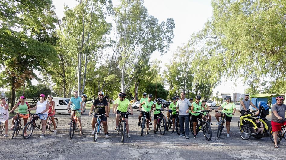 El intendente Nelson Sombra estuvo presente en la actividad y destacó la importancia de trabajar en torno a la accesibilidad en todos los aspectos de la vida social.     PRENSA MUNICIPAL