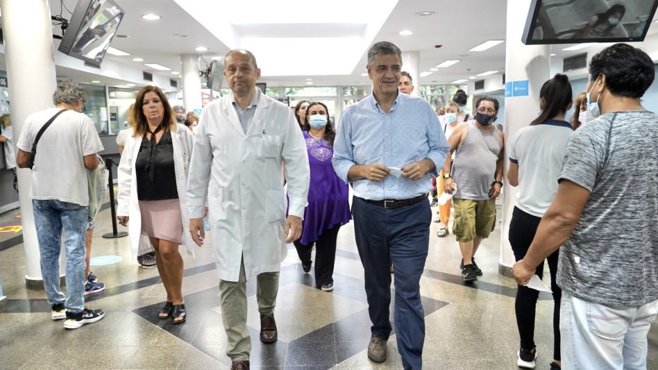 Jorge Macri priorizará la atención de porteños en hospitales de la Ciudad y la Provincia salió al cruce