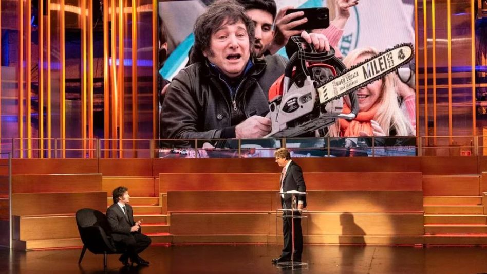 Milei dijo que reconsideró "algunas posiciones" respecto al Papa, a quien calificó como "el argentino más importante"