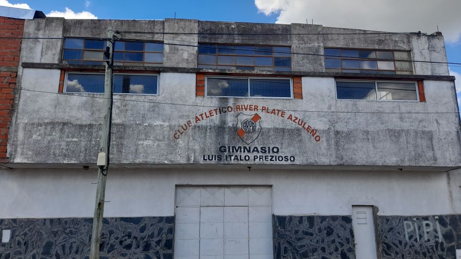Las donaciones de útiles escolares se reciben en la sede ubicada en calle Corrientes y Necochea de lunes a viernes de 17:30 a 20 horas.    AGUSTÍN SCALCINI