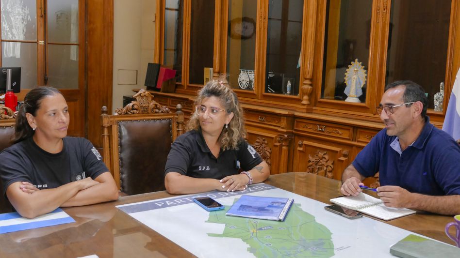 Reunión con autoridades de la Unidad 52