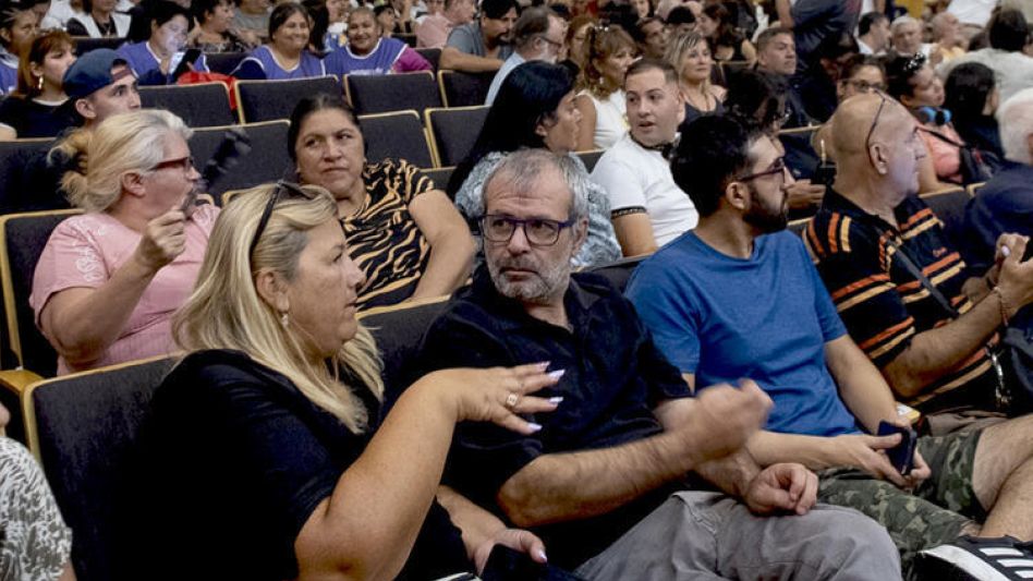 El ex concejal y referente del Peronismo 26 de Julio de Azul, Joaquín Propato, fue uno de los expositores en el encuentro  Peronismo sin gradualismos, que se desarrolló en instalaciones de la UBA. 
