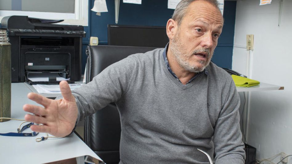 Leopoldo Marchisio: La gente volvió al genérico, a preguntar todos los precios, a discontinuar tratamientos y a elegir qué no comprar porque no puede pagarlo. Eso ya está pasando en Azul.  N. CORREA