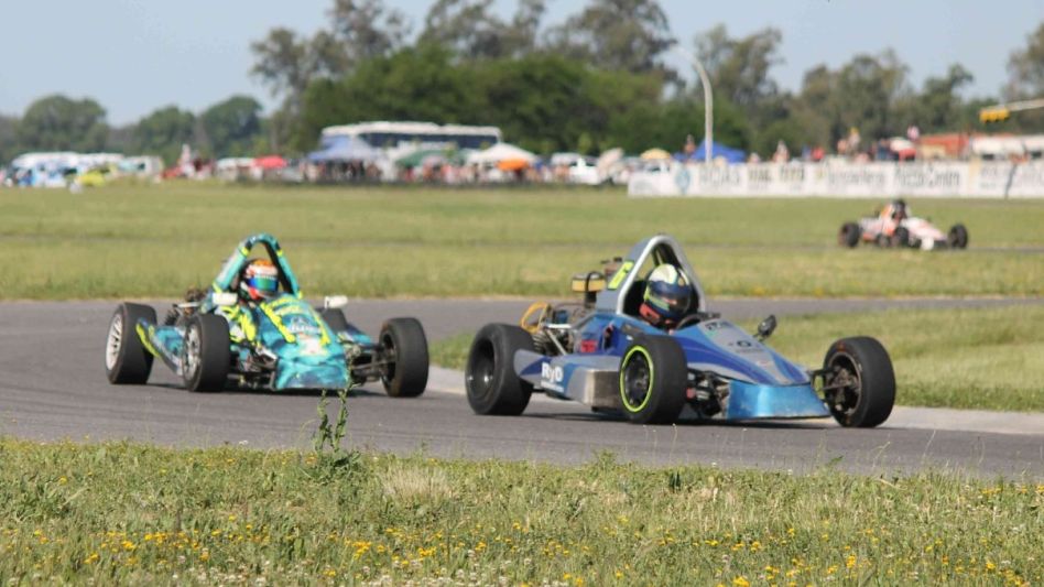 Promocional del Centro y Fórmula Azul que iniciarán su primer capítulo en el autódromo del AMCA. Foto: archivo - gentileza JLD.
