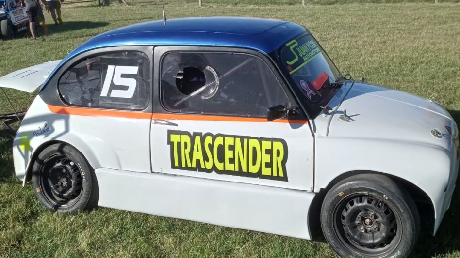 Gonzalo Picone (izquierda) y Natalio Jugón fueron los mejores en girar en el autódromo del AMCA. 